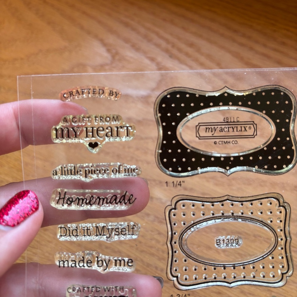 Clear stamp set - Picture 2 of 3